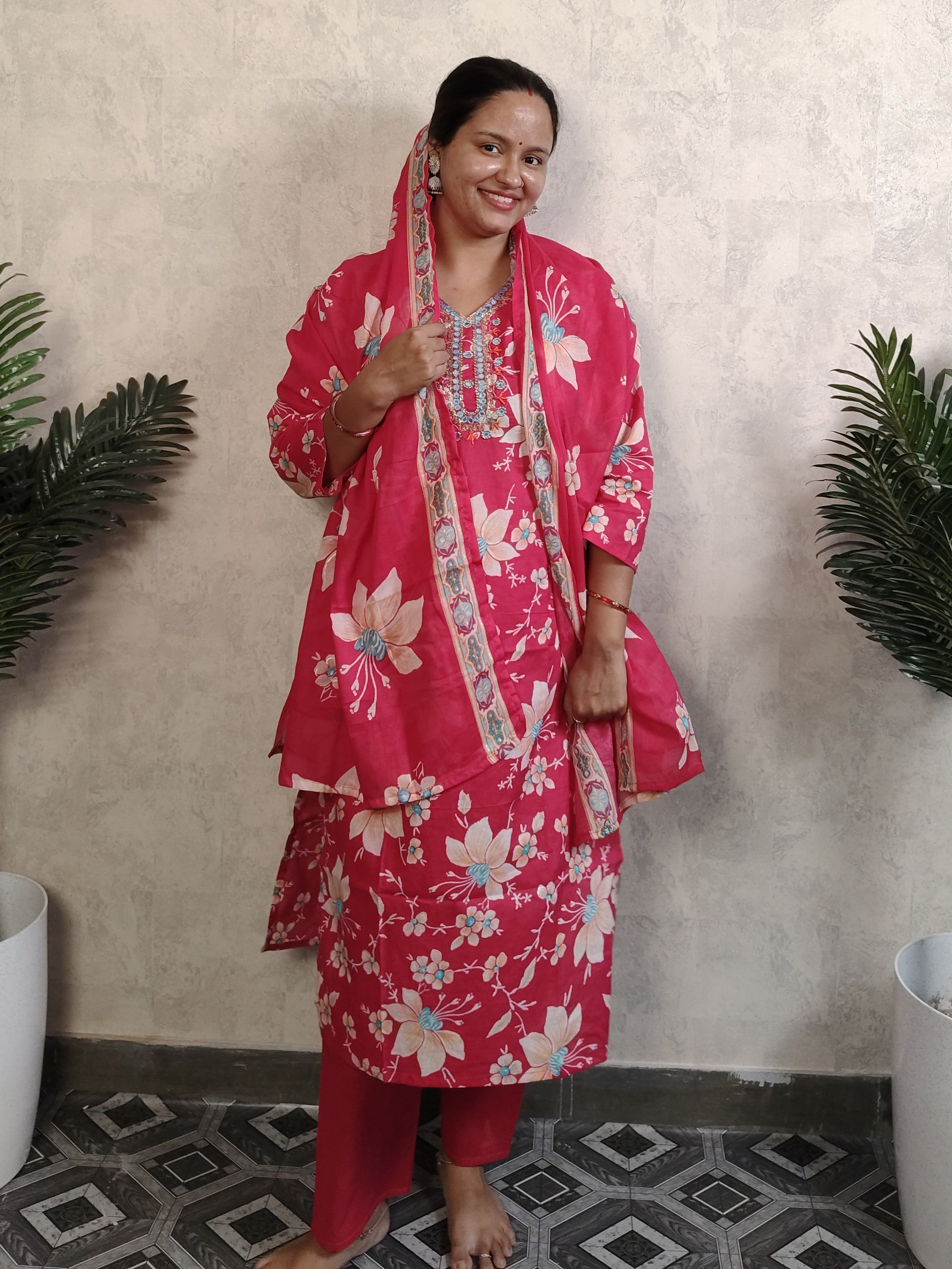 Pink Floral Print Rayon Kurti Set with Dupatta