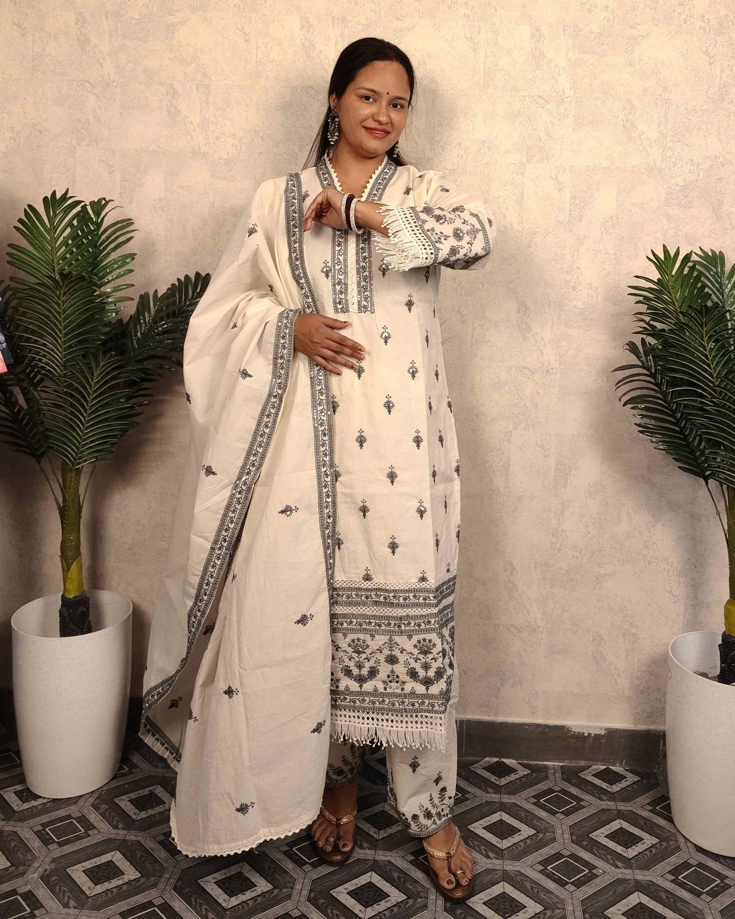 Cream Threadwork Embroidered Cotton Kurta Pant Dupatta Set
